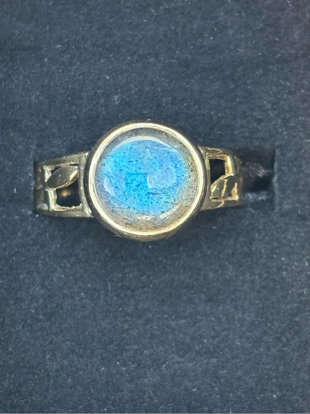 Gold Plated Labradorite Round Cabochon Ring - Size 7
